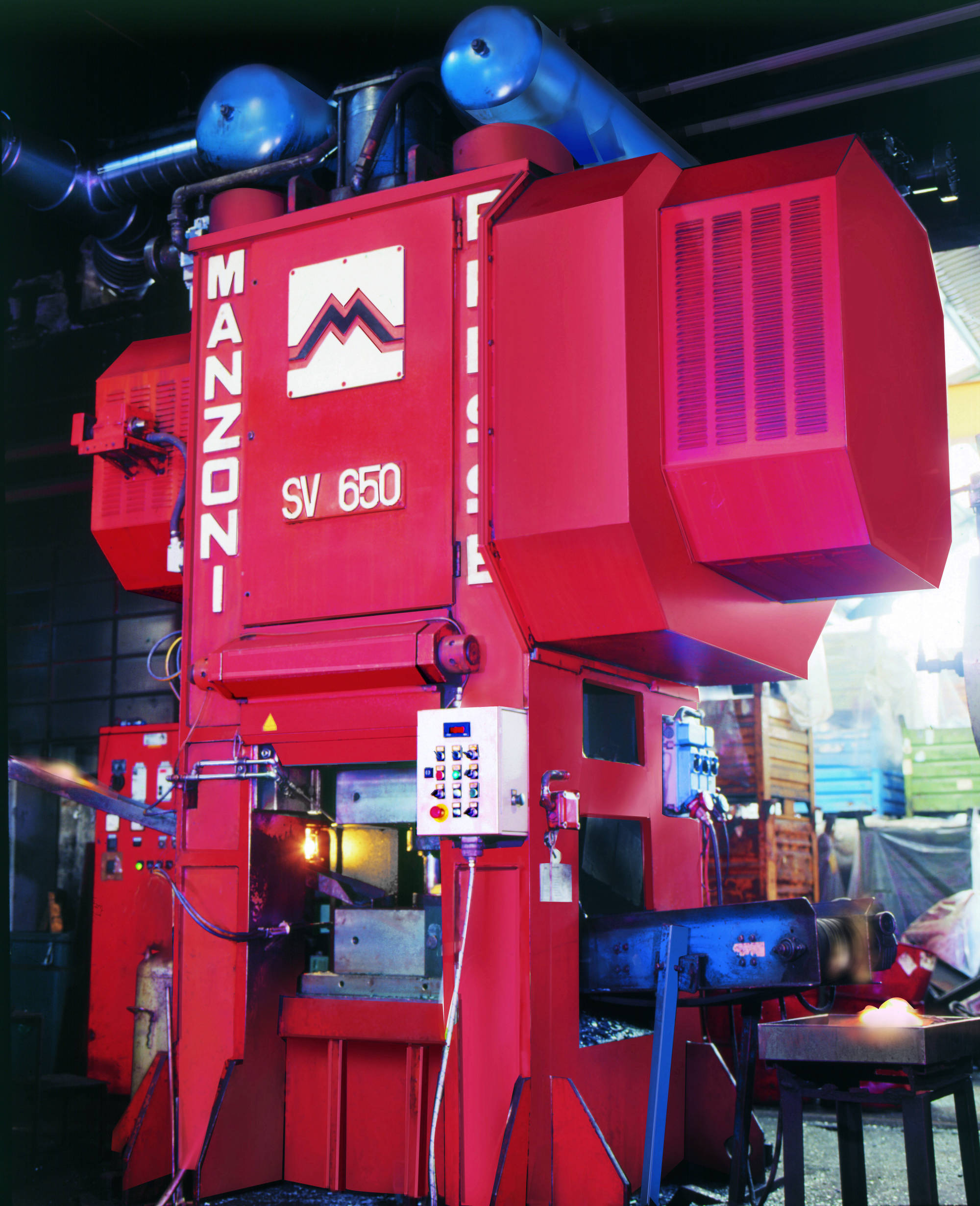 Manzoni Presse 650 t